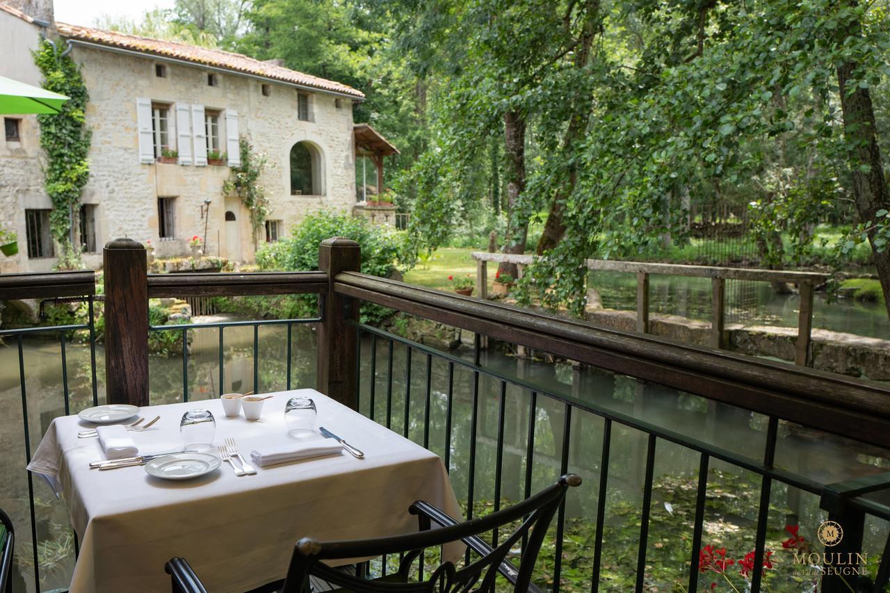 Moulin Du Val De Seugne Hotel Mosnac  ภายนอก รูปภาพ